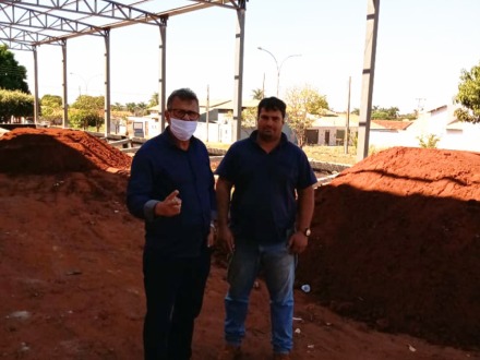 Prefeitura de Paranaíba fez terraplanagem de novo investimento que irá gerar 150 empregos diretos