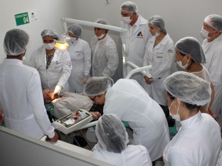 Parana�ba recebe capacita��o para preven��o de c�ncer bucal 