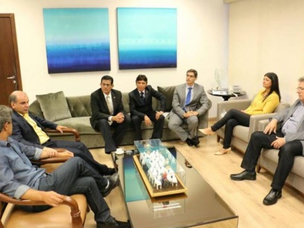 Frigorifico e industria  de amendoim na pauta de Prefeito com o Governo Estadual 
