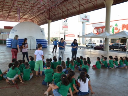 Prefeitura traz cinema itinerante educacional a Parana�ba