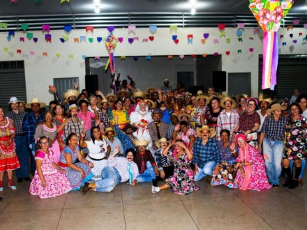 Festa Junina da Melhor Idade é sucesso