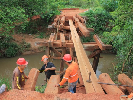 Ponte da Portelinha est� em reforma