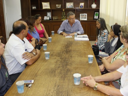 Munic�pio repassa quase R$ 200 mil para entidades que trabalham com crian�as e adolescentes
