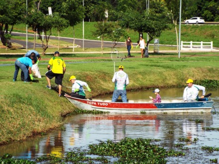 Associa��o de Pesca Esportiva limpa lagoas do Espelho D�agua