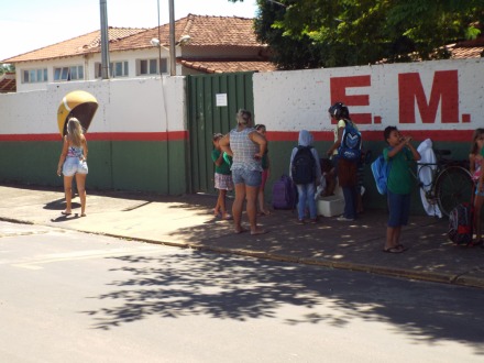 Iniciam inscri��es para o EJA