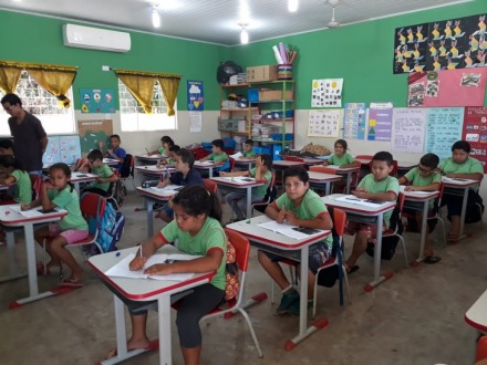 Educação aplica provas para avaliar desempenho de alunos 