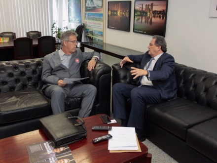 Prefeito comemora portaria que estende parcelamento dos d�bitos previdenci�rios para at� 200 meses