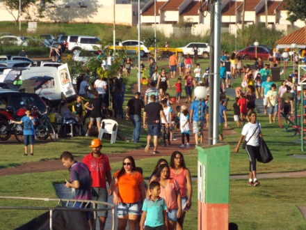 Cinco mil pessoas no dia de Brincar no parque Espelho d� �gua