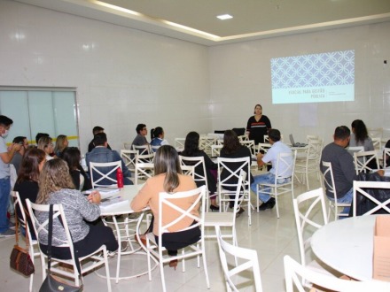 Paranaíba realiza instrução sobre o Programa eSocial
