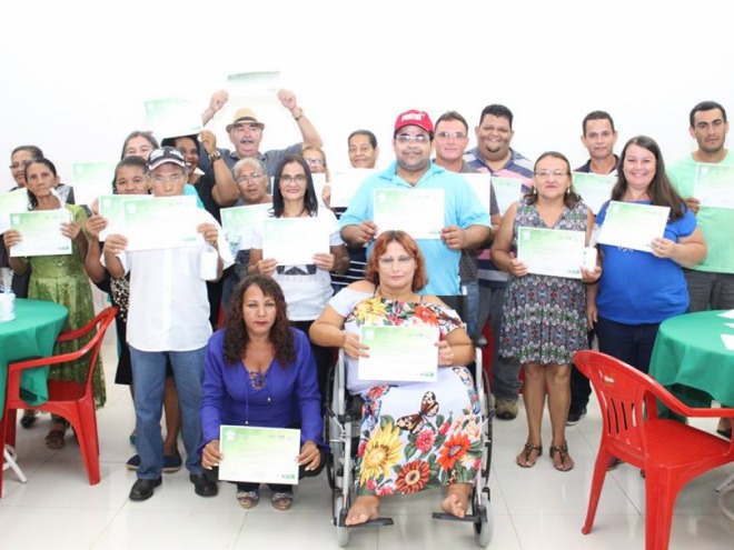 Programa Brasil Alfabetizado forma turmas em Parana�ba 