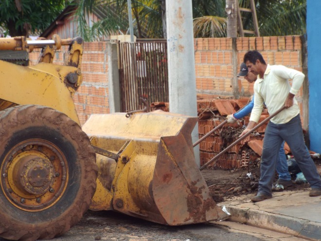Chuvas causam transtornos populao Chuvas causam transtornos populao