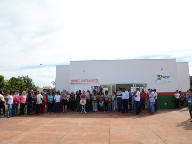 Academia ao Ar Livre � inaugurada no bairro Santa L�cia