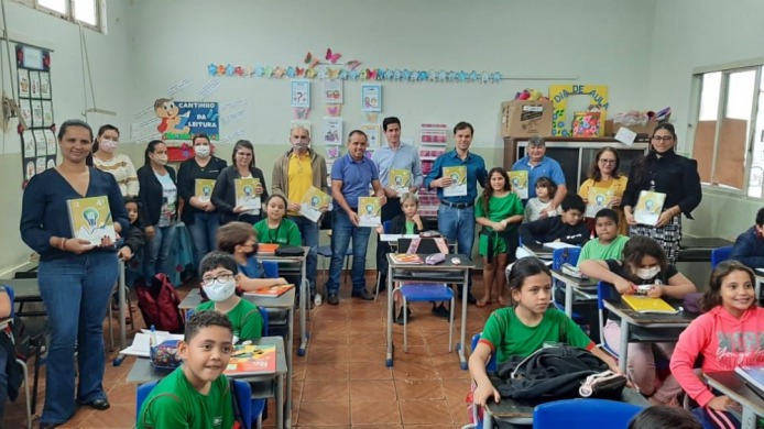 Entrega do Sistema Apostilado de Ensino Entrega do Sistema Apostilado de Ensino