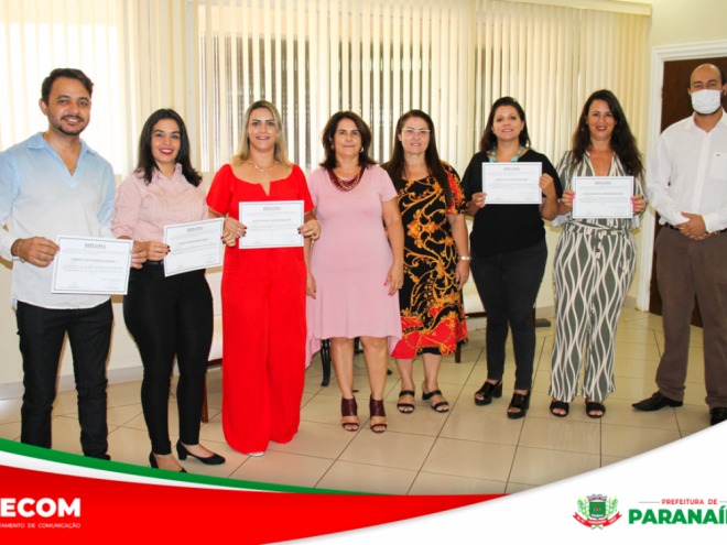 Eleitos conselheiros tutelares suplentes foram diplomados nesta segunda-feira