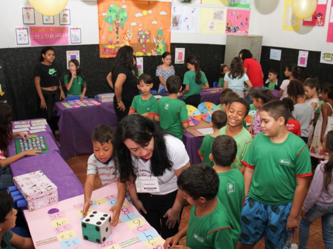 1ª Feira de Conhecimento na escola Major Francisco F. Dias
