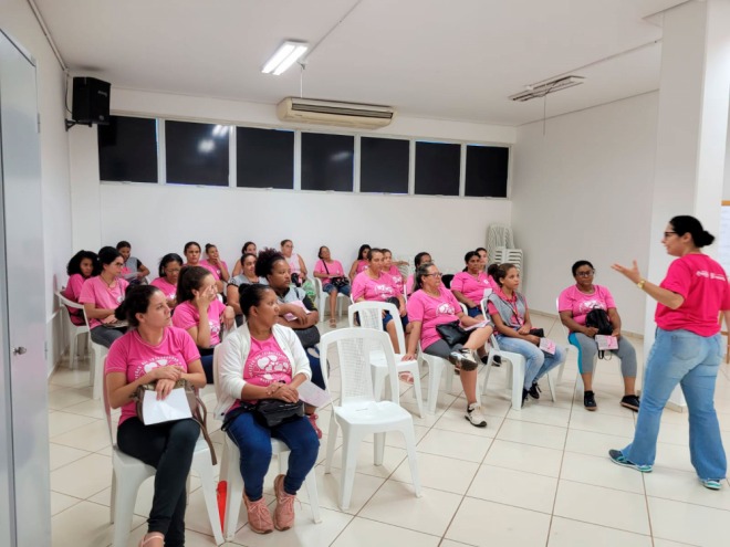 Pampili recebe palestra no ‘’Outubro Rosa’’ Pampili recebe palestra no ‘’Outubro Rosa’’