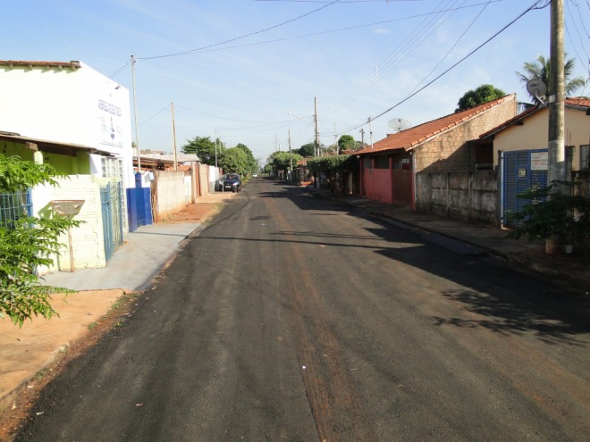 Rua Projetada B recebe recapeamento