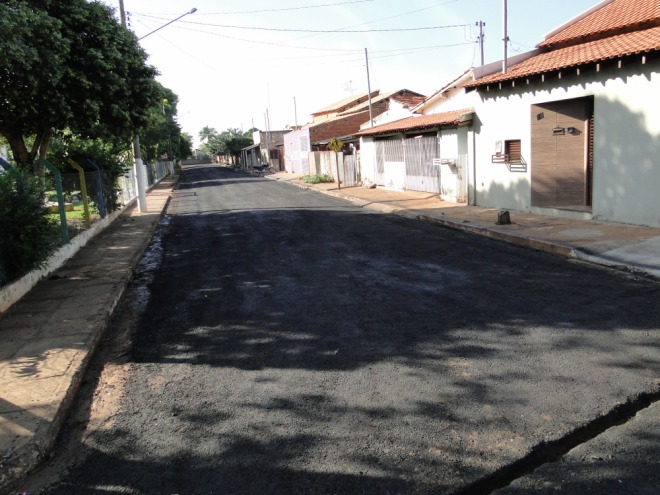 Recapeamento � finalizado na Rua Projetada D