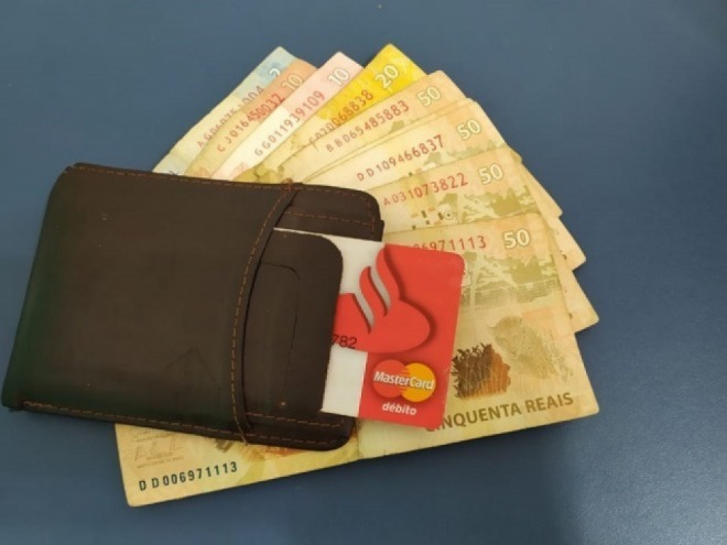 Com reajuste, servidores públicos recebem salário nesta quinta-feira