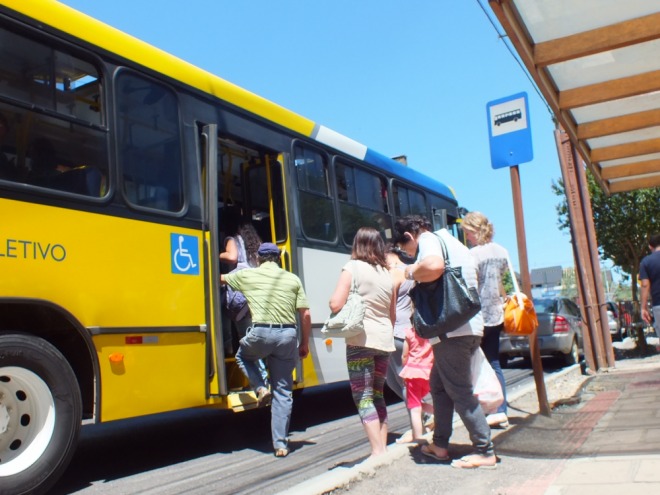 Empresa apresenta proposta de transporte coletivo para o munic�pio