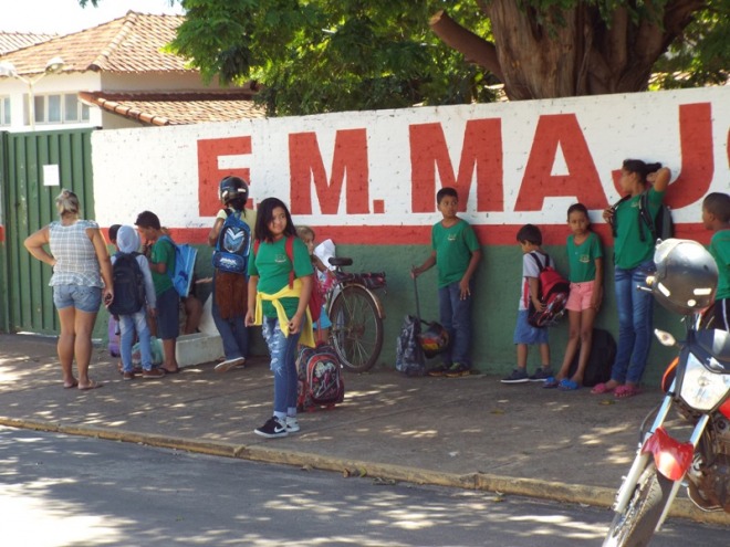 Volta s aulas na rede municipal de Ensino Volta s aulas na rede municipal de Ensino