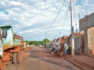 Prefeitura constr�i cal�ada no Jardim Am�rica