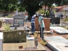 Prefeitura realiza limpeza no Cemit�rio Santo Ant�nio