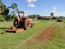 Bairro Ip� Branco recebe servi�os de limpeza de terrenos