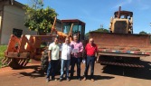 Governo do Estado cede maquinas para o munic�pio